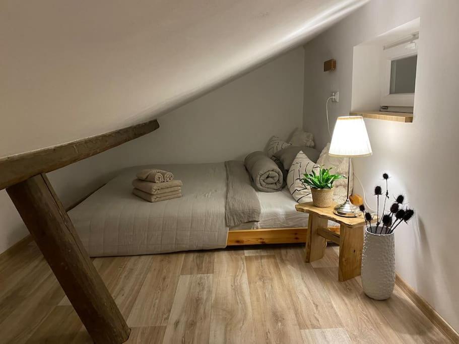 Garden House Appartement Roudnice nad Labem Buitenkant foto